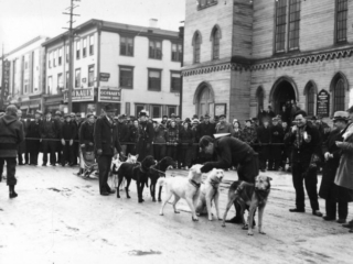 Philia Daigle at start of the Laconia dog sled race, 1938.