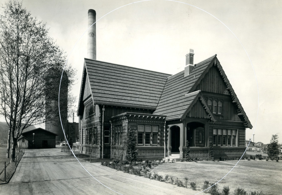 Weyerhaeuser office, Everett, WA, 1924